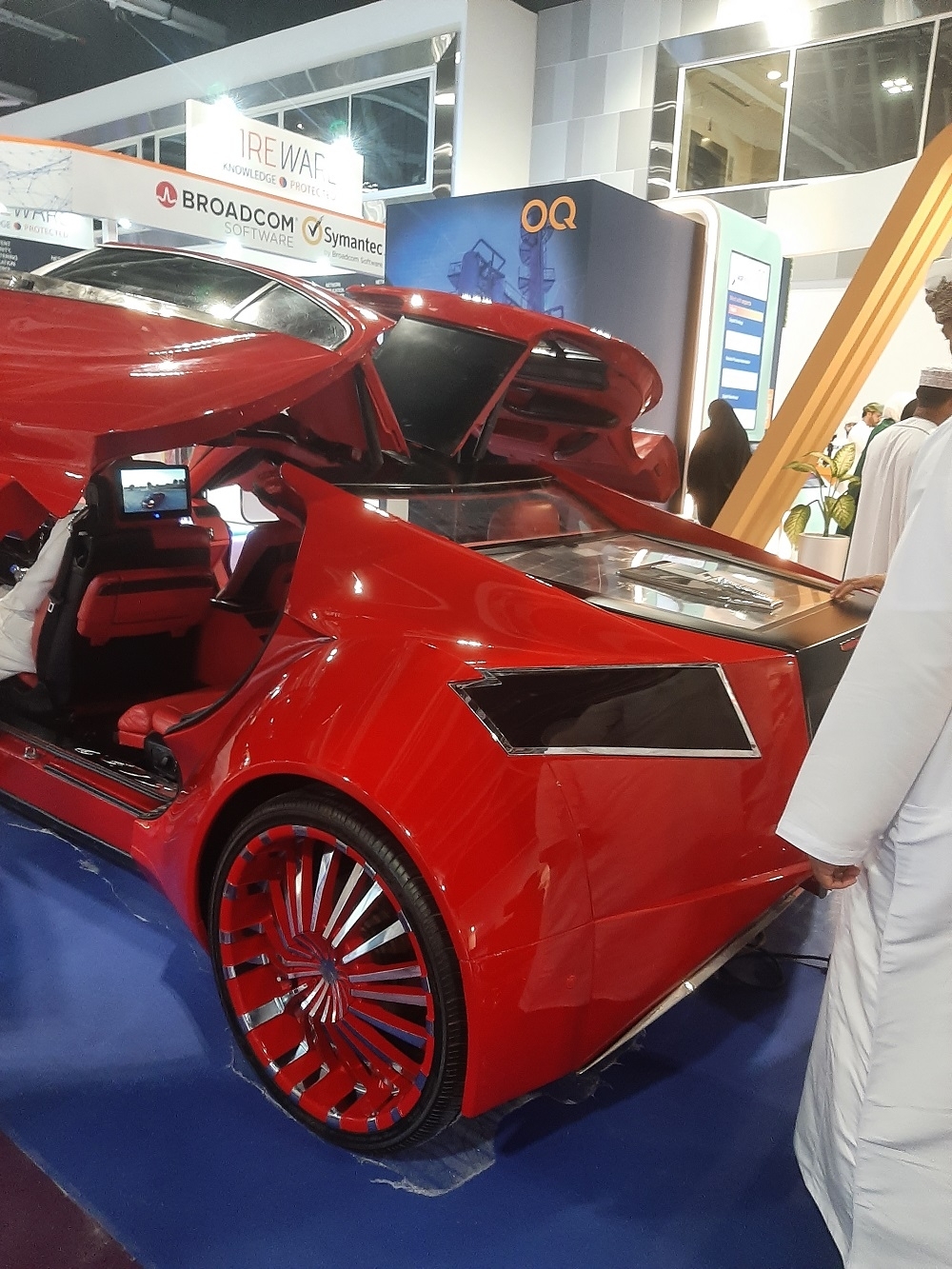 Nur Majan electric car unveiled at Comex - Oman Observer