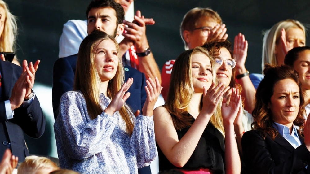 Queen Letizia's daughter Princess Leonor, 15, to carry out first solo  engagement