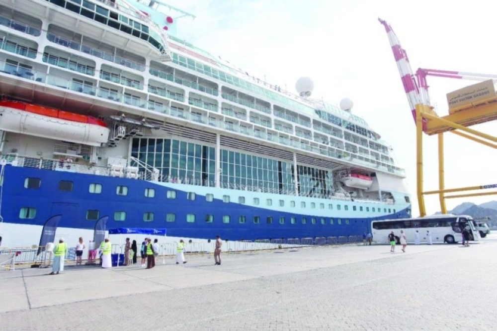 cruise liners in oman