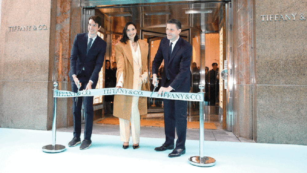 Tiffany reopens flagship New York store under French management 